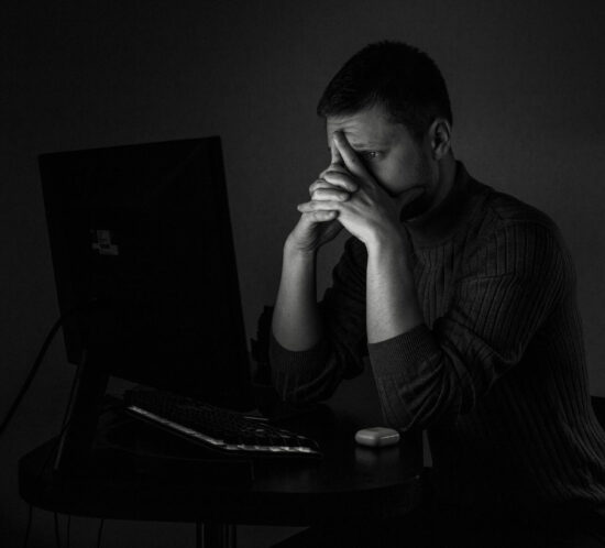 kann man wegen beleidigung im internet angezeigt werden
